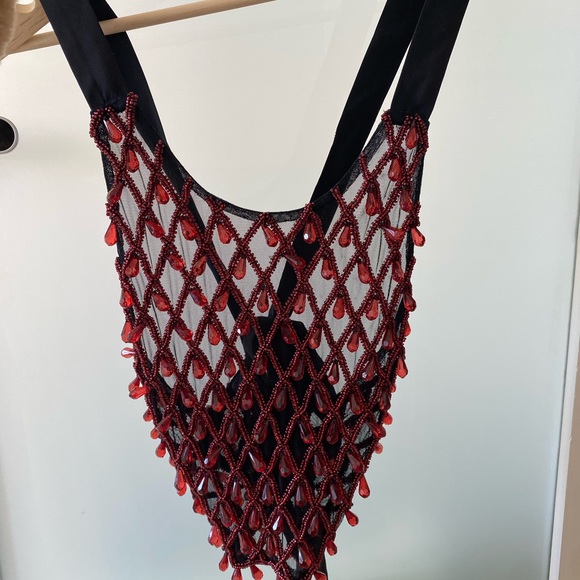 Dylan Lex Diana Ross Top in Red - Picture 5 of 6